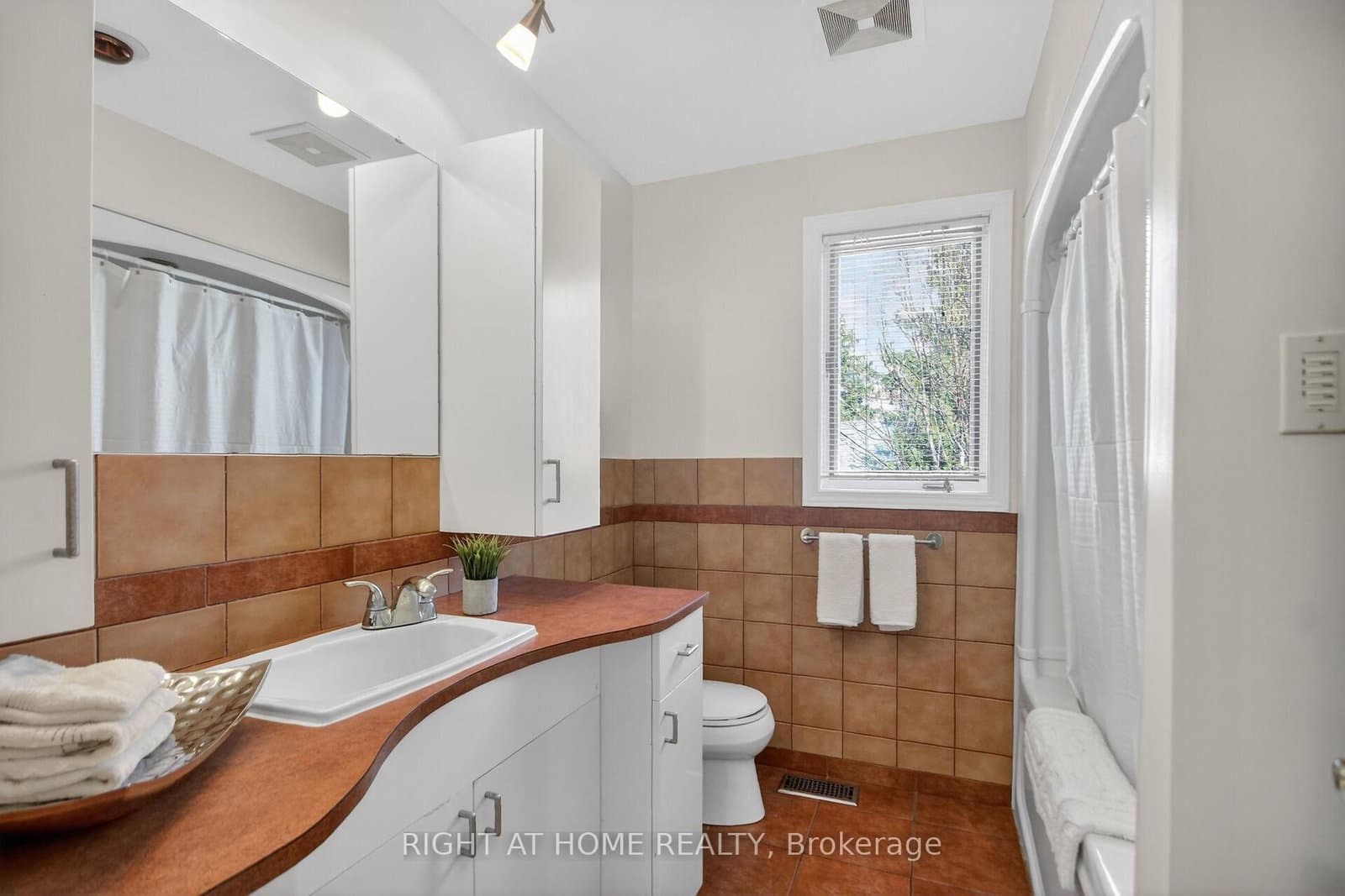 20 Palsen Street, Ottawa, ON — photo 23