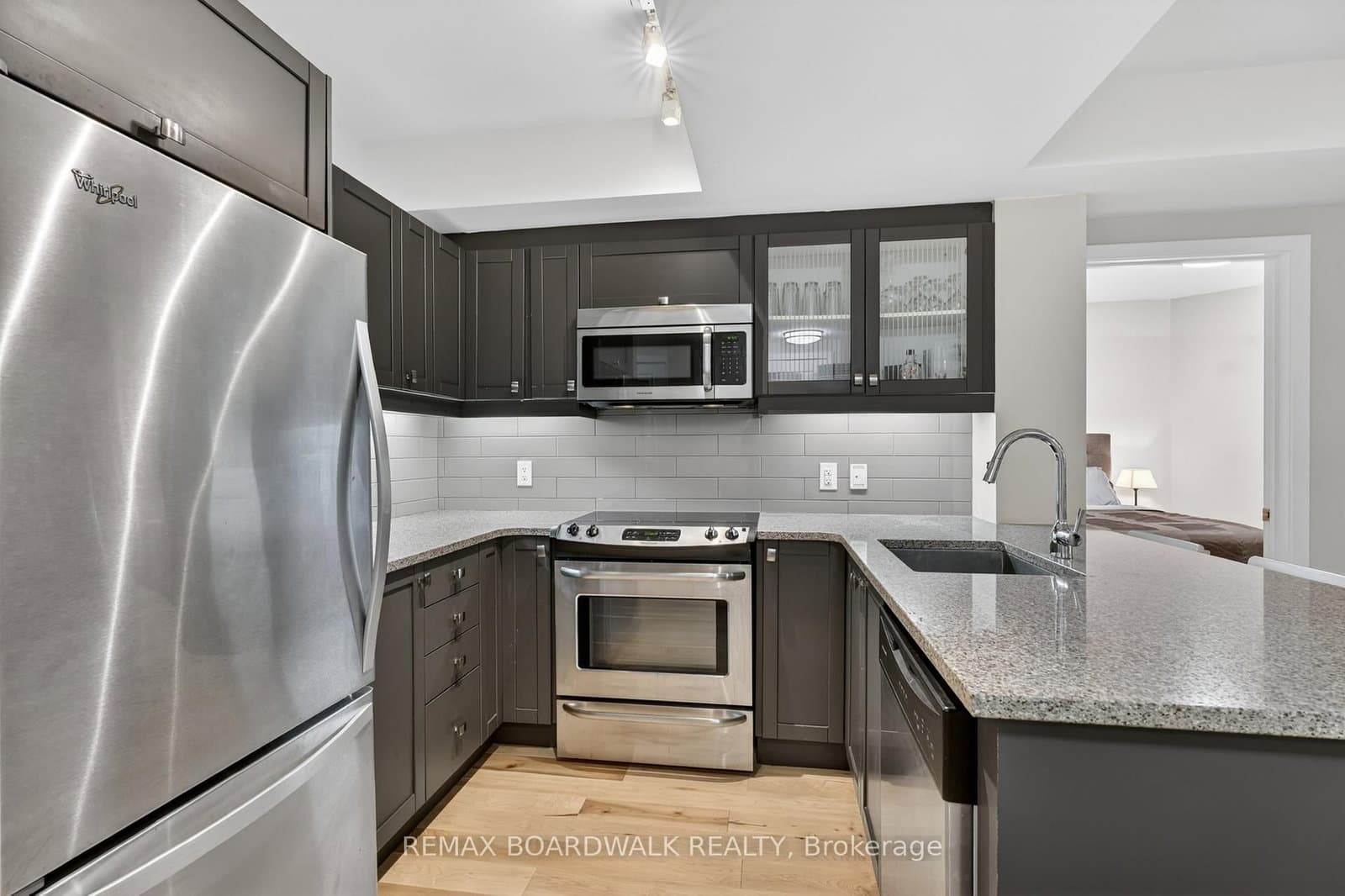 116 - 316 Bruyere Street, Ottawa, ON — photo 16
