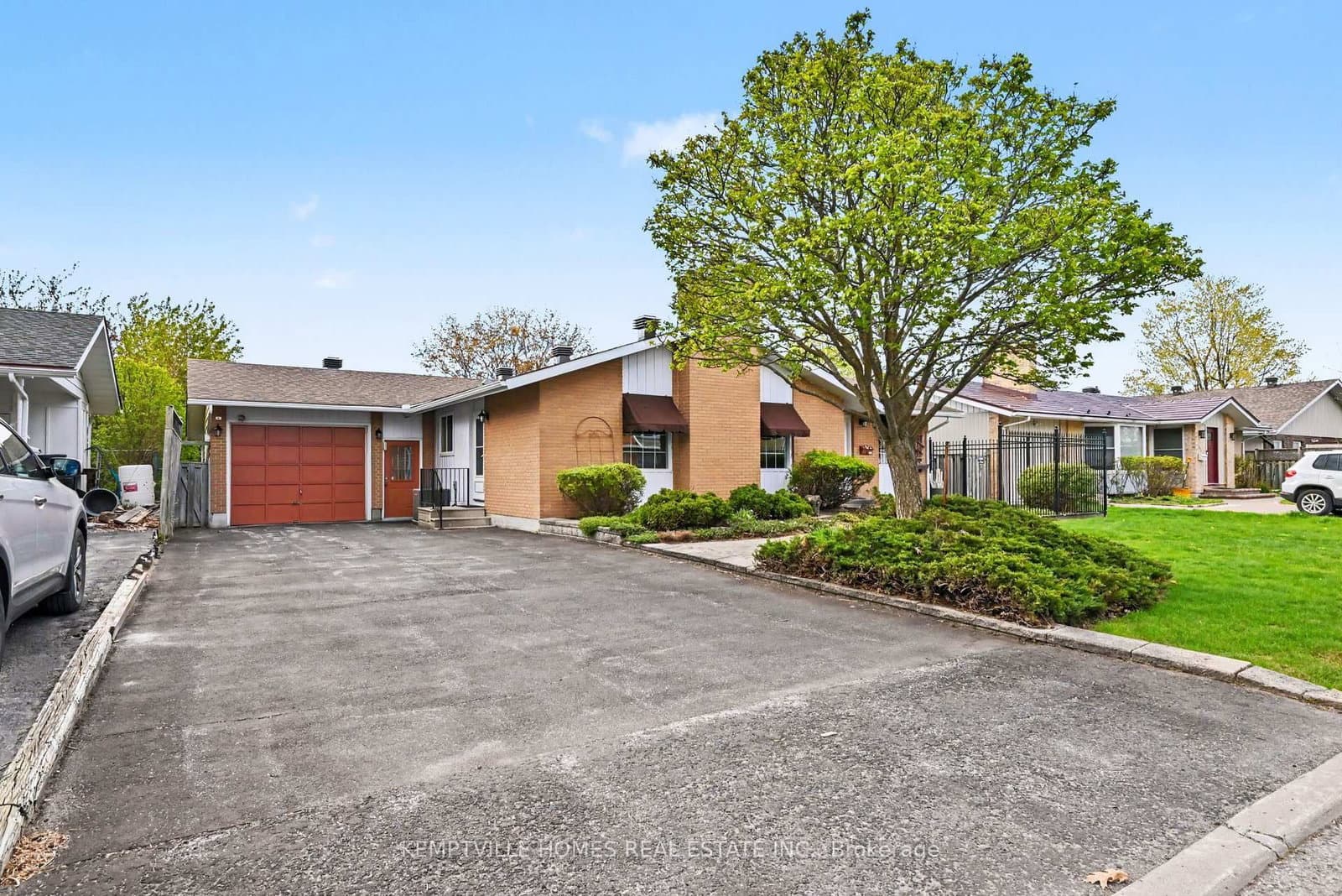 182 Abbotsford Road, Ottawa, ON