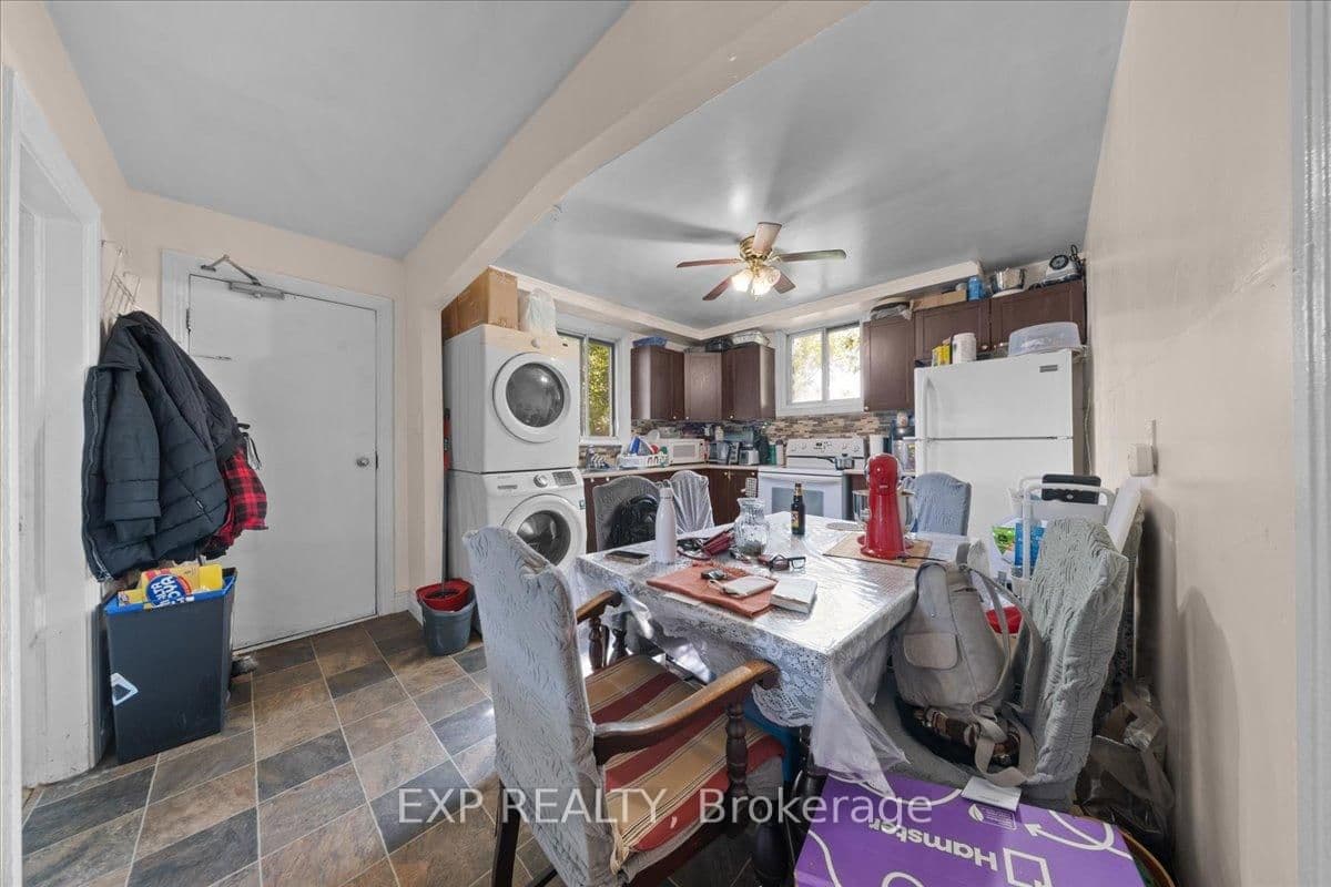 208 Montfort Street, Ottawa, ON — photo 21