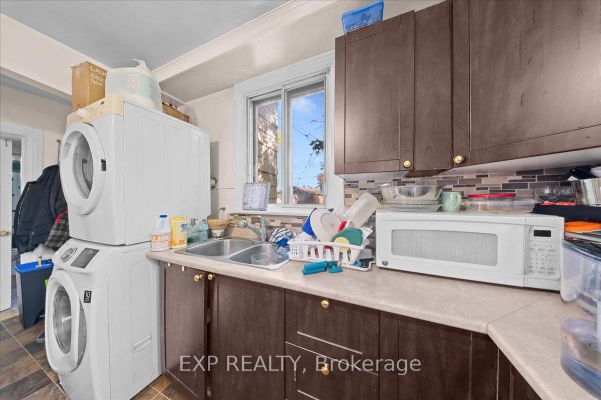 208 Montfort Street, Ottawa, ON — photo 25