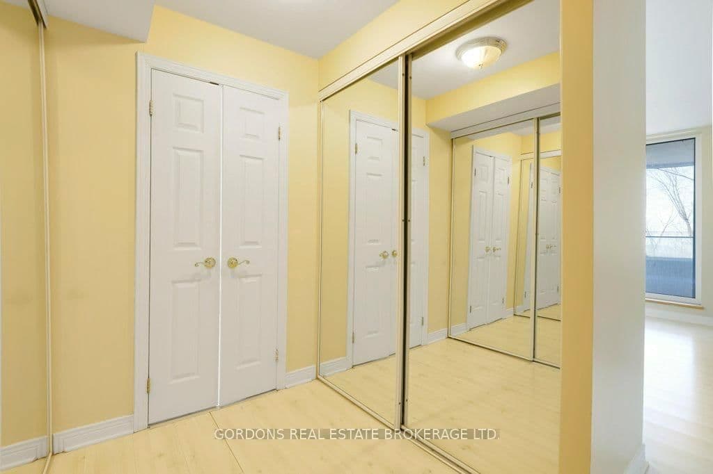 103 - 3099 Carling Avenue, Ottawa, ON — photo 27