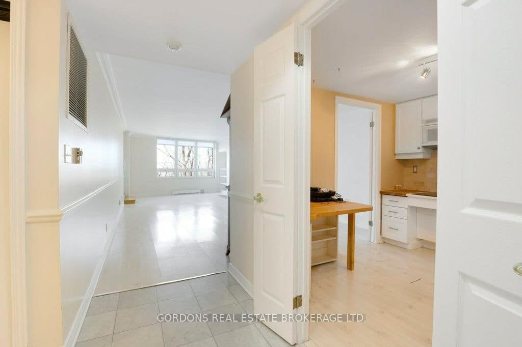 103 - 3099 Carling Avenue, Ottawa, ON — photo 7