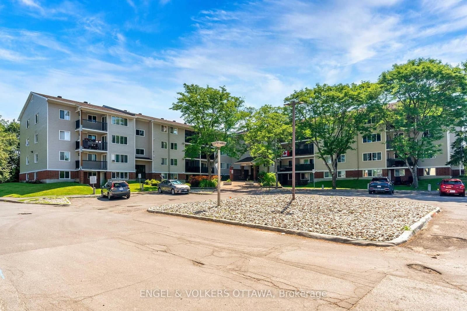 109 - 6532 Bilberry Drive, Ottawa, ON — photo 1