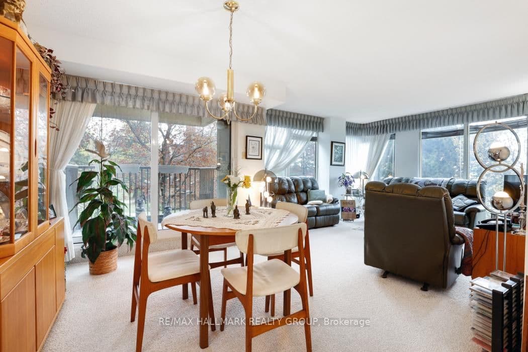 207 - 545 St Laurent Boulevard, Ottawa, ON — photo 20