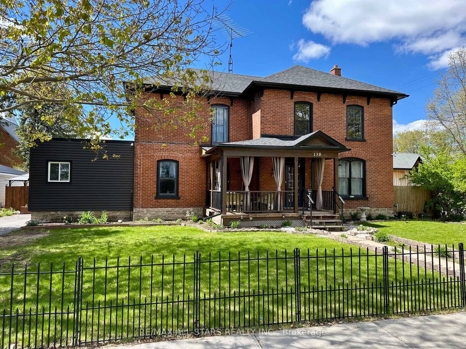 138 Colborne Street, Tweed, ON — photo 2
