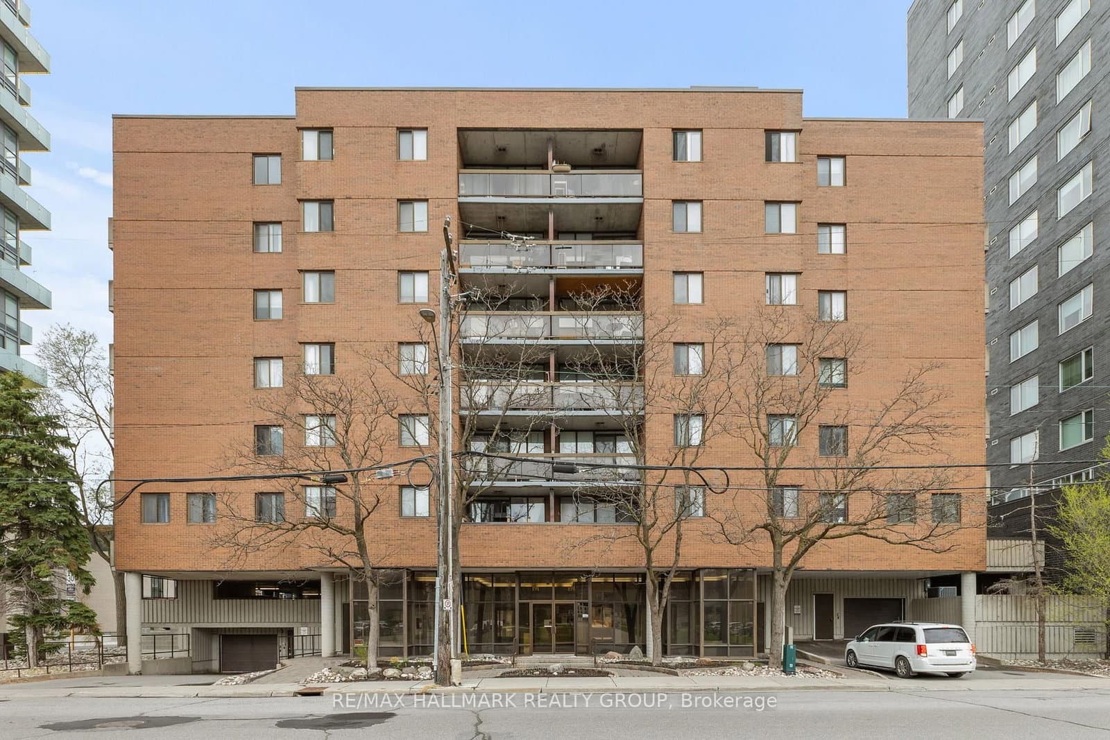 308 - 191 Parkdale Avenue, Ottawa, ON — photo 1