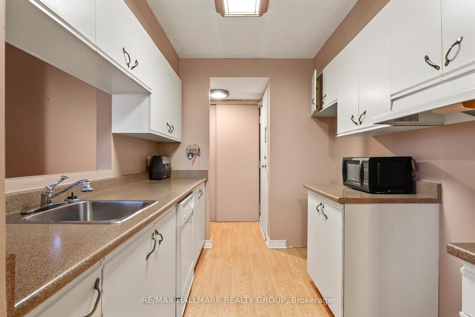 308 - 191 Parkdale Avenue, Ottawa, ON — photo 9