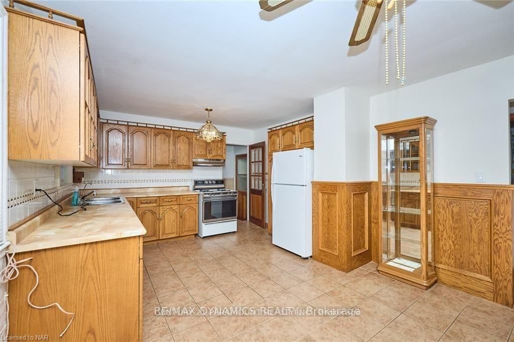 6299 MURRAY Street, Niagara Falls, ON — photo 3