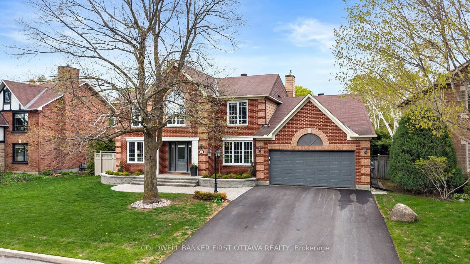 42 Hampel Crescent, Stittsville, ON