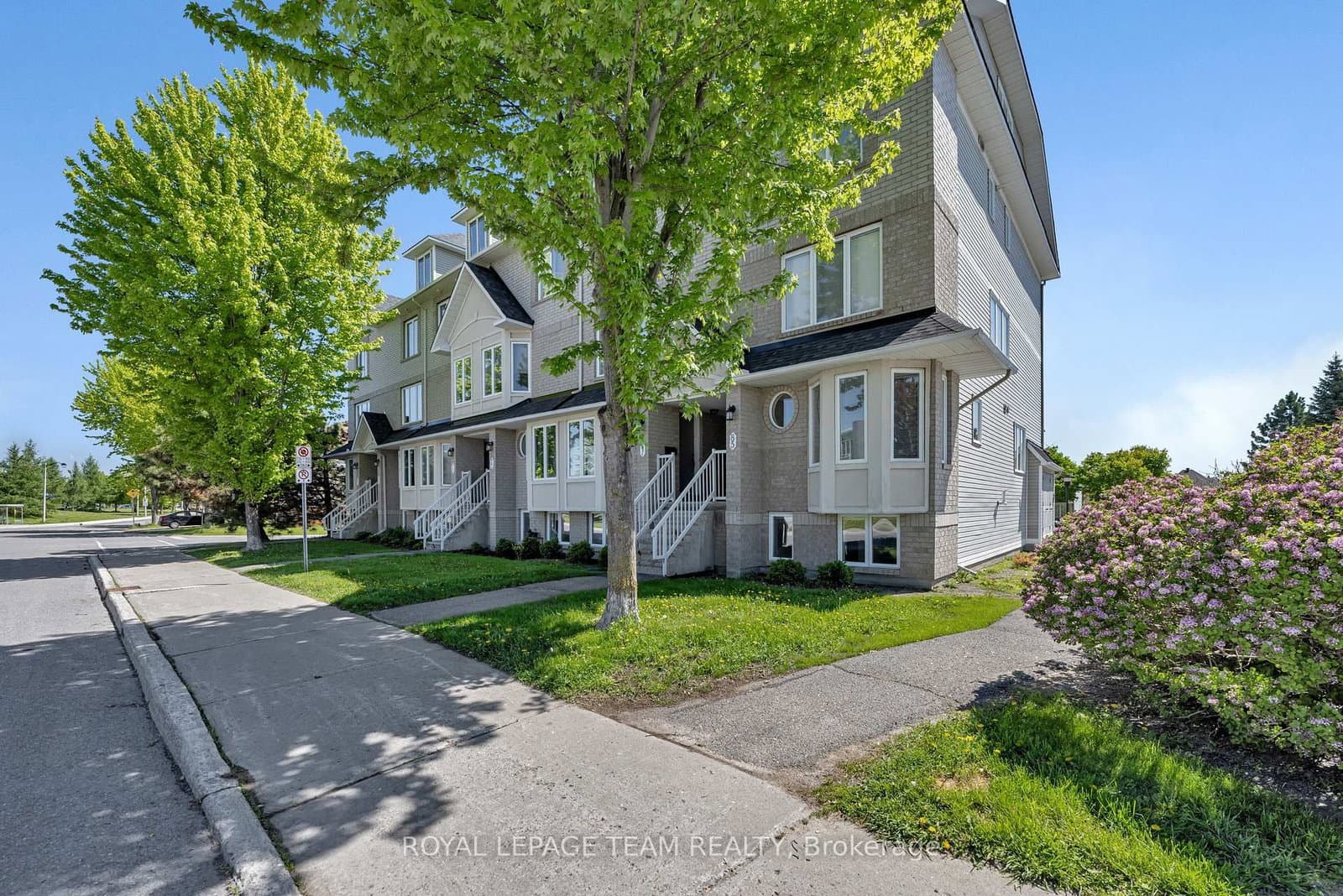 85 Cresthaven Drive, Ottawa, ON — photo 1