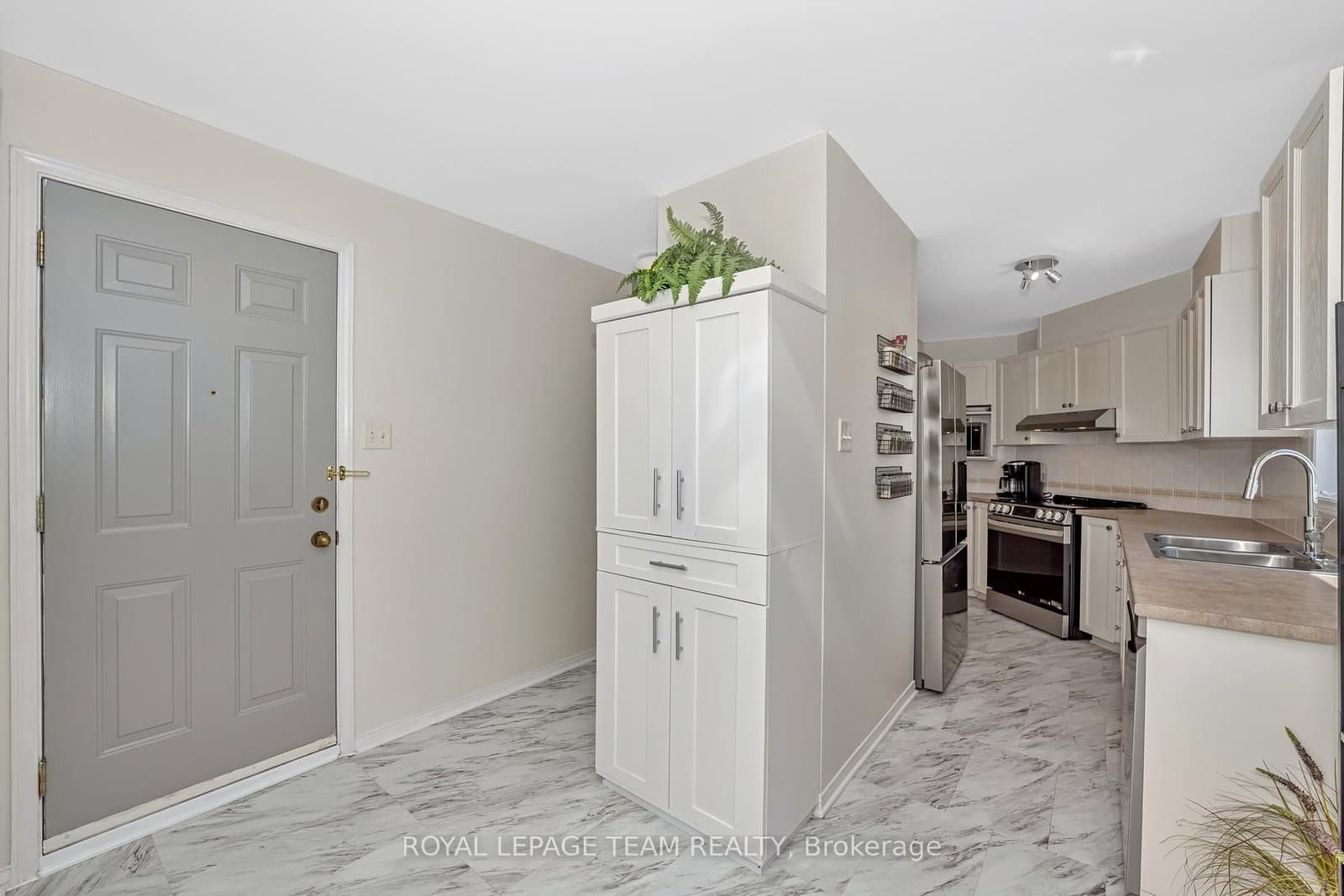85 Cresthaven Drive, Ottawa, ON — photo 12