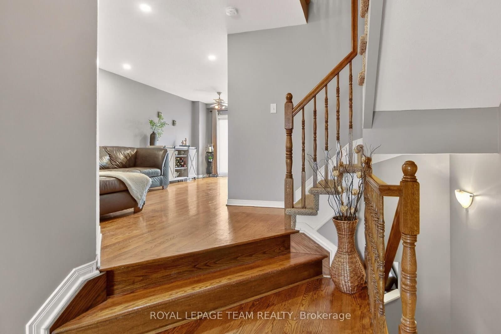 317 Copperfield Crescent, Ottawa, ON — photo 3