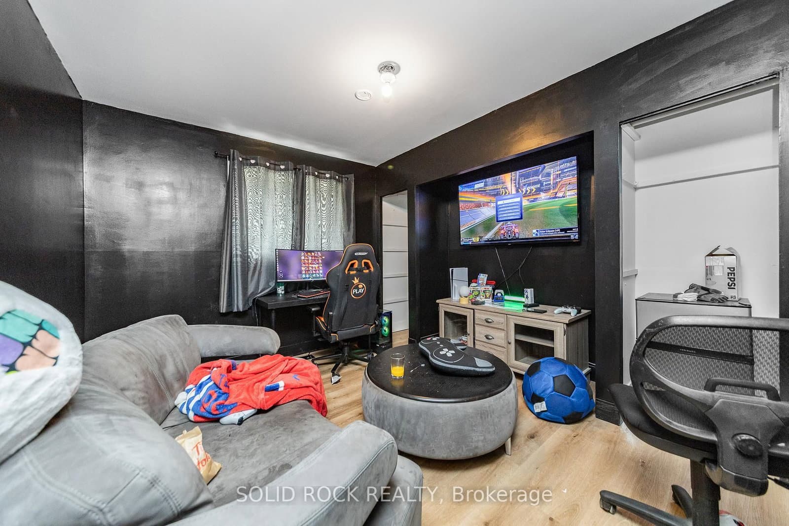 20 Norway Spruce Street, Ottawa, ON — photo 16