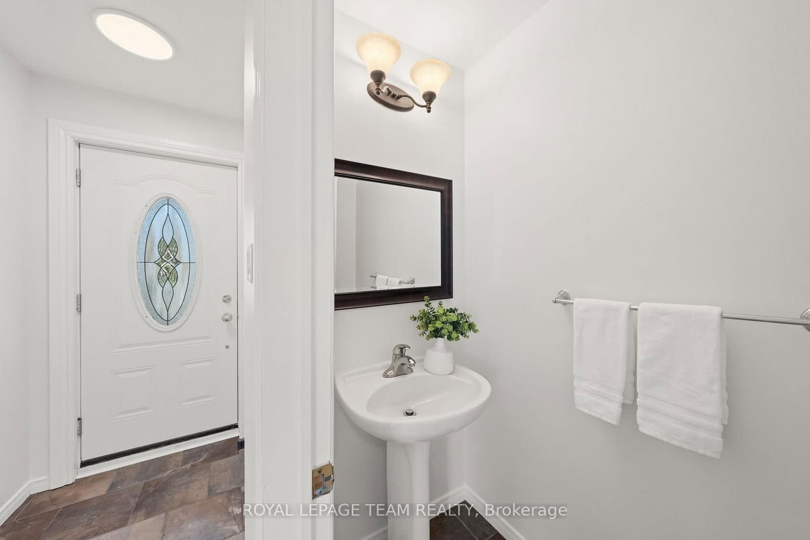 93 Hewitt Way, Kanata, ON — photo 6