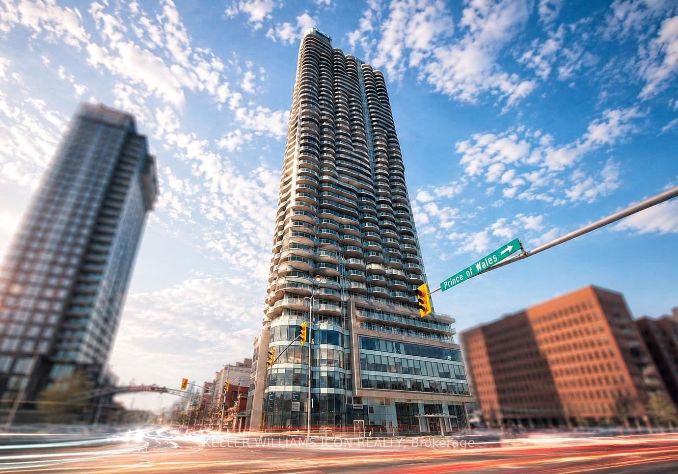 1808 - 805 Carling Avenue, Ottawa, ON