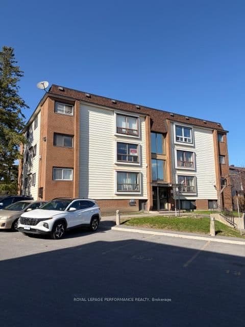 8 - 51 Sumac Street, Ottawa, ON — photo 2