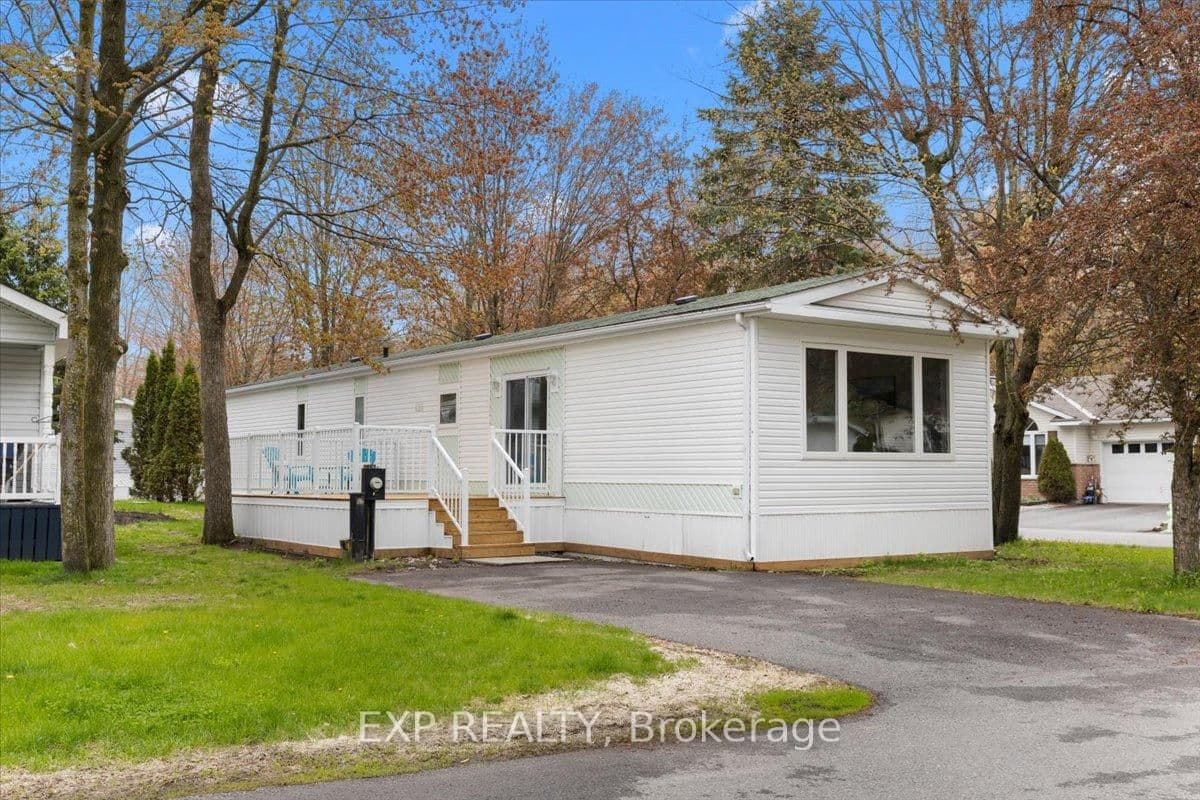 1083 Vista Tara Private, Ottawa, ON