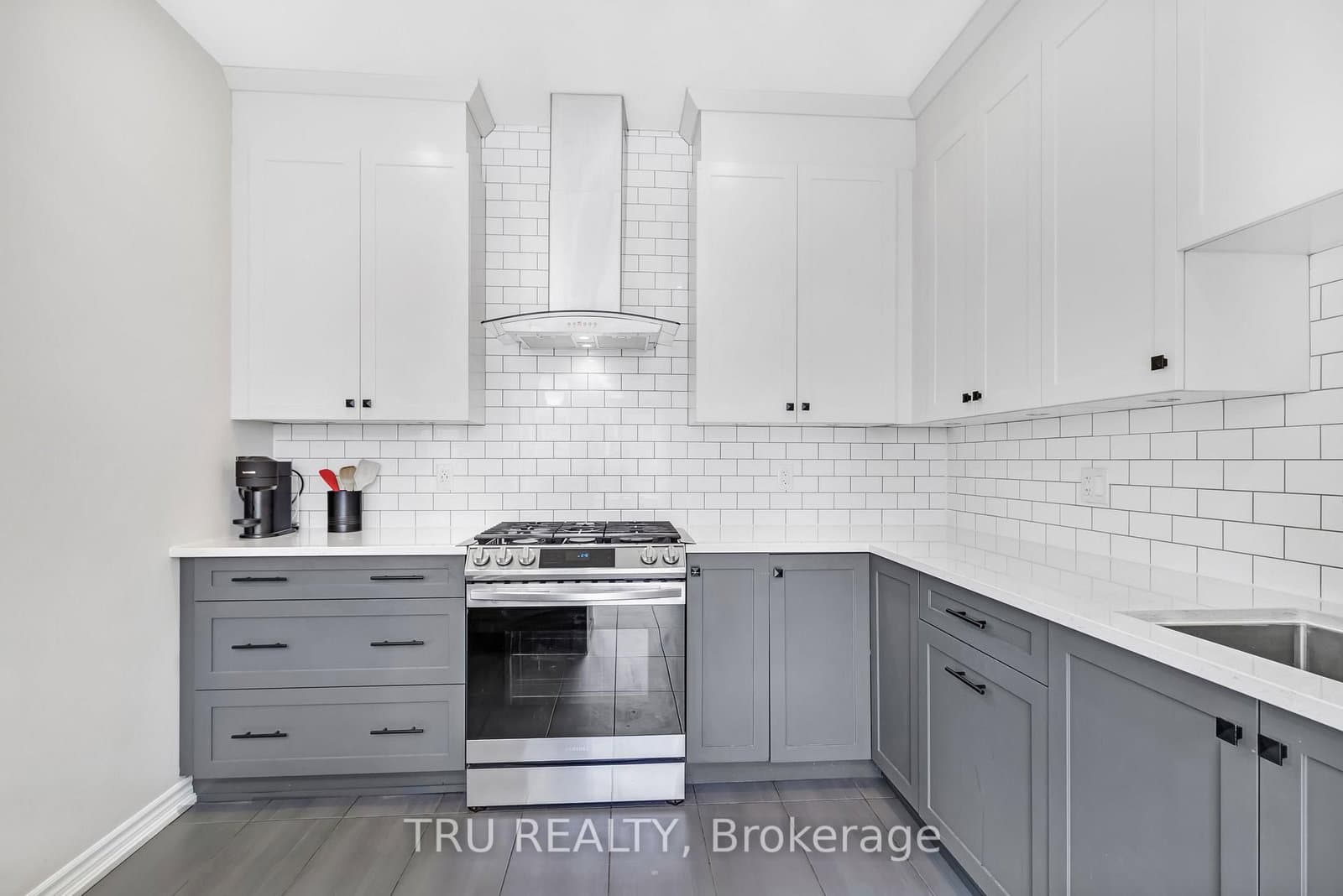 20 Coppermine Street, Ottawa, ON — photo 17