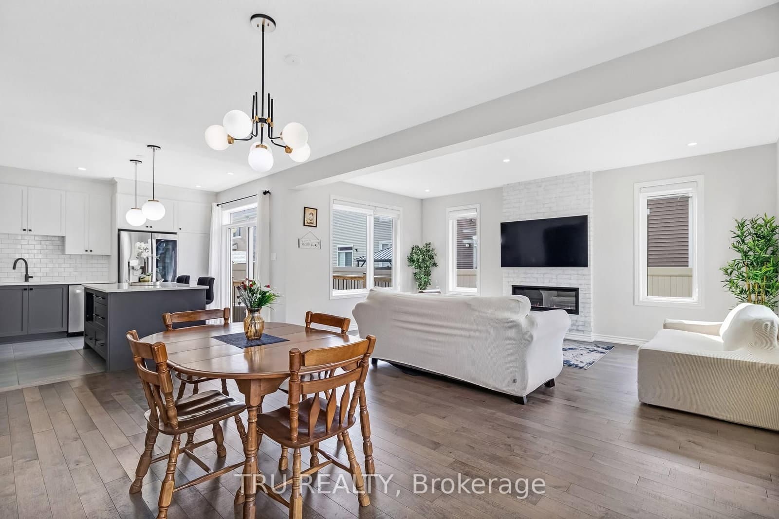 20 Coppermine Street, Ottawa, ON — photo 8
