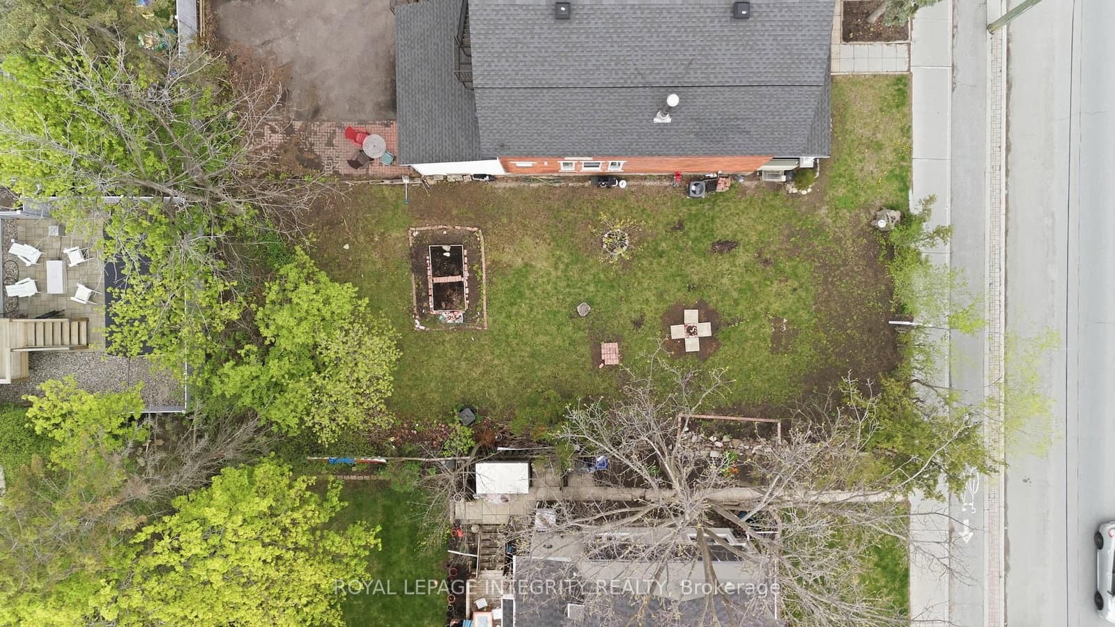 516 Churchill Avenue, Ottawa, ON — photo 2
