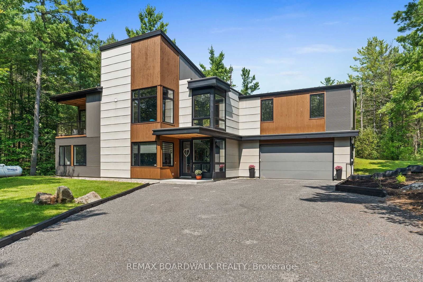 108 EDITH MARGARET Place, Ottawa, ON — photo 1