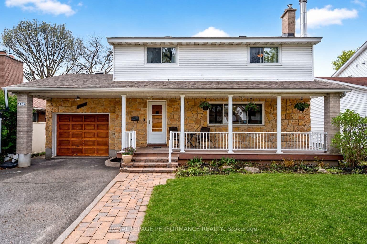 1182 Greyrock Crescent, Ottawa, ON
