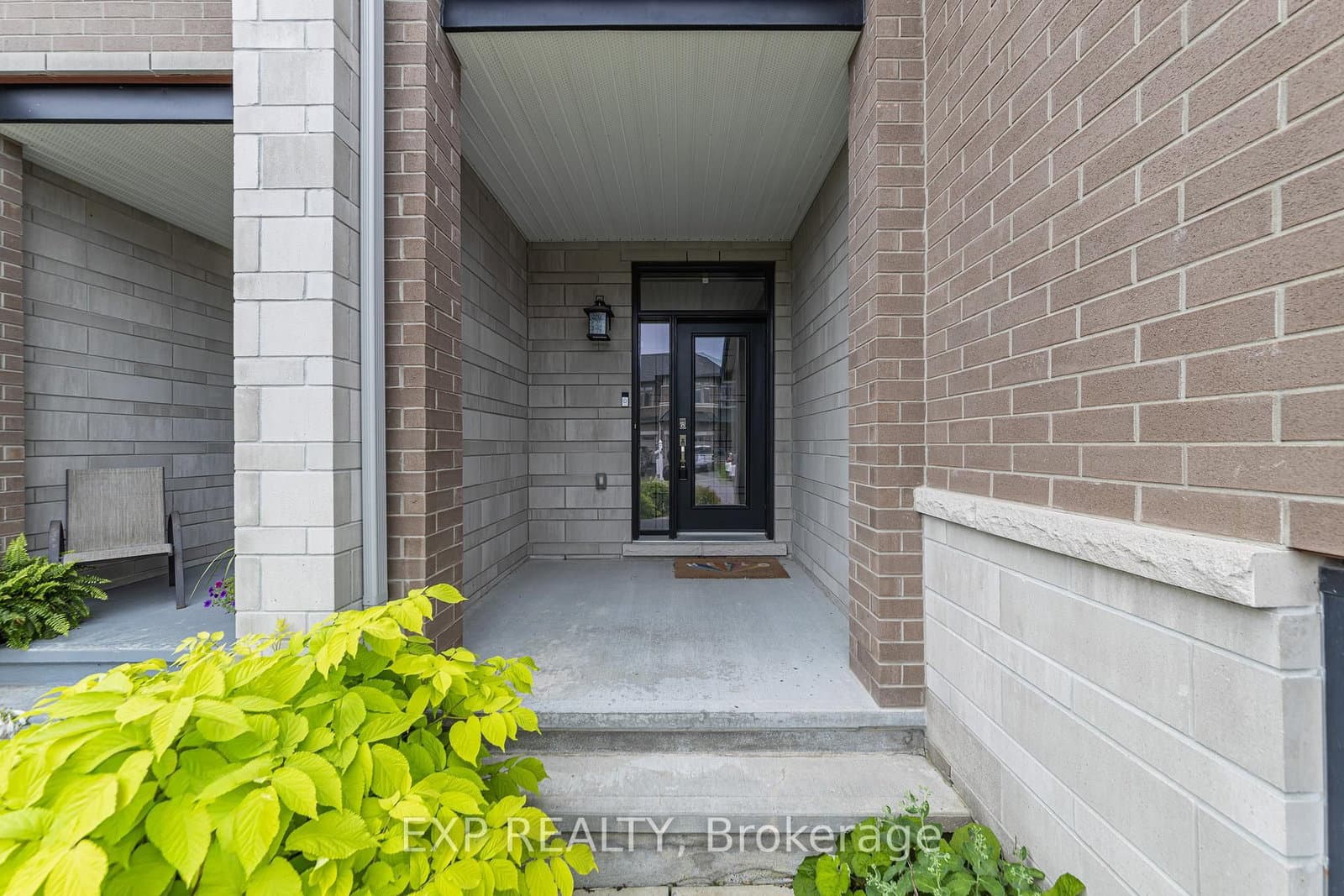 605 Tennant Way, Ottawa, ON — photo 2