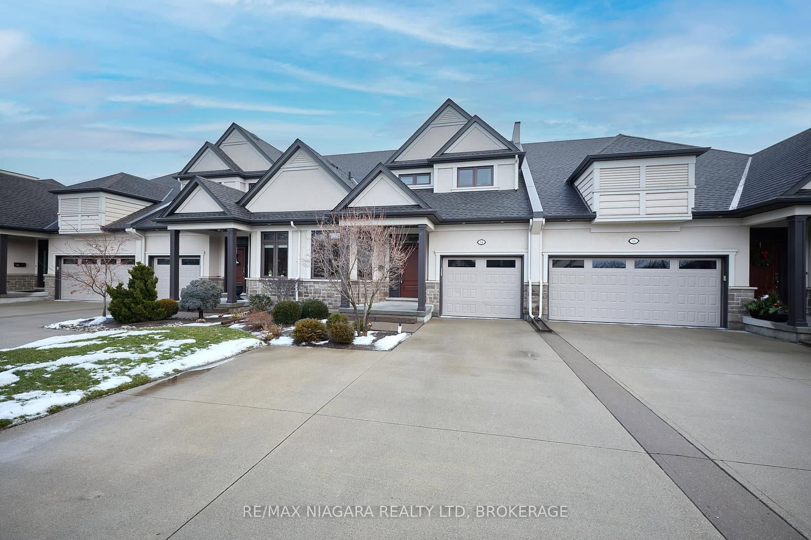 7 - 14 Emerald Common, St. Catharines, ON — photo 2
