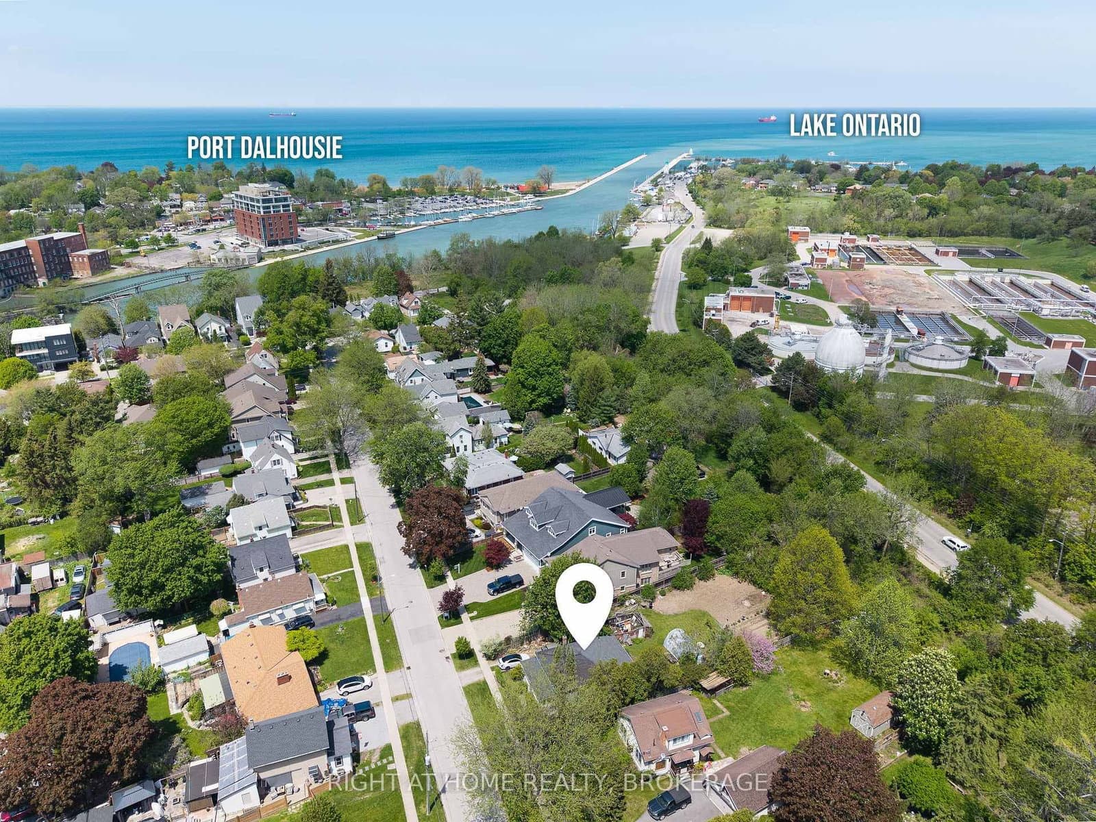 20 John Street, St. Catharines, ON