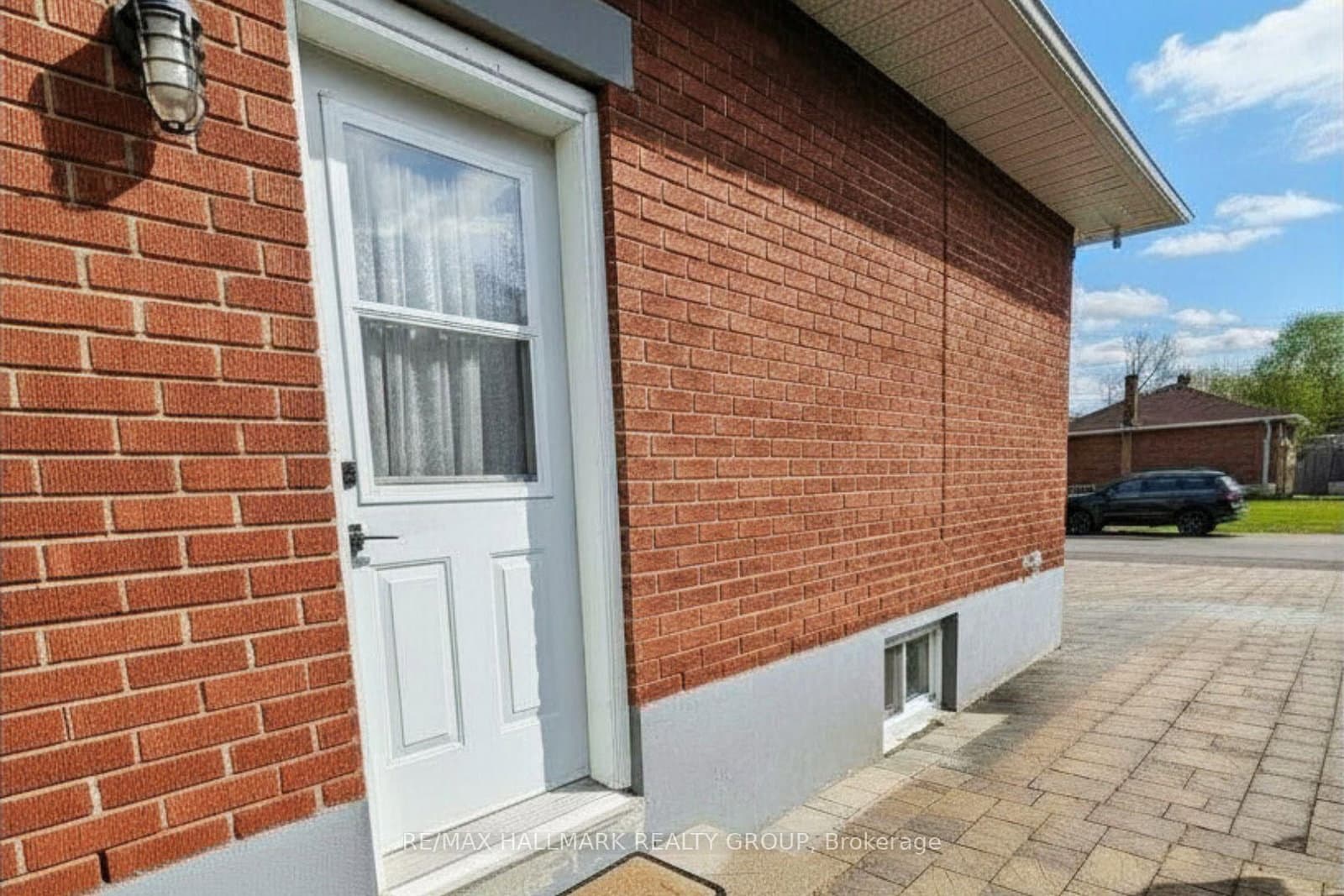 B - 1307 Vancouver Avenue, Ottawa, ON
