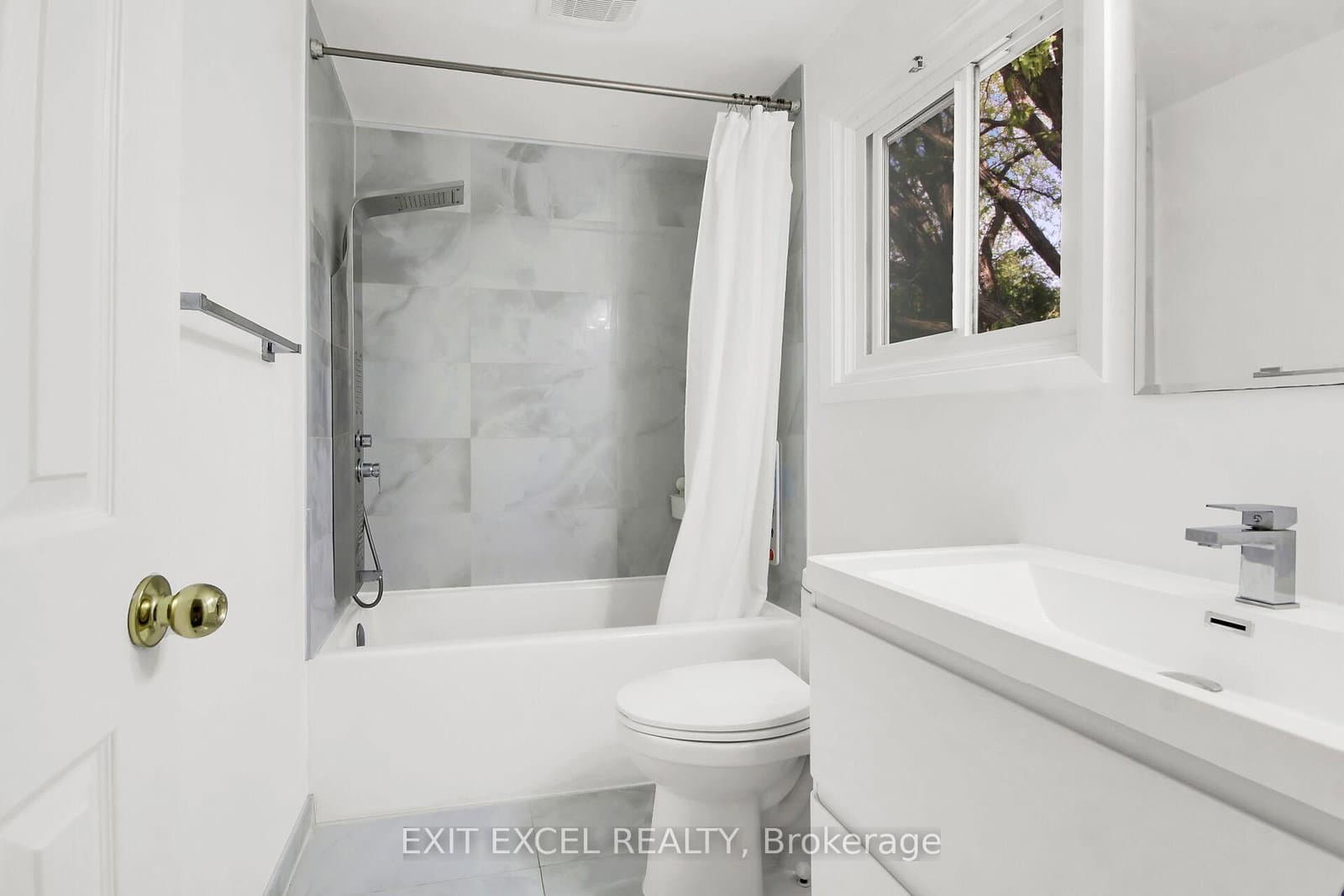 25 Uxbridge Crescent, Ottawa, ON — photo 25