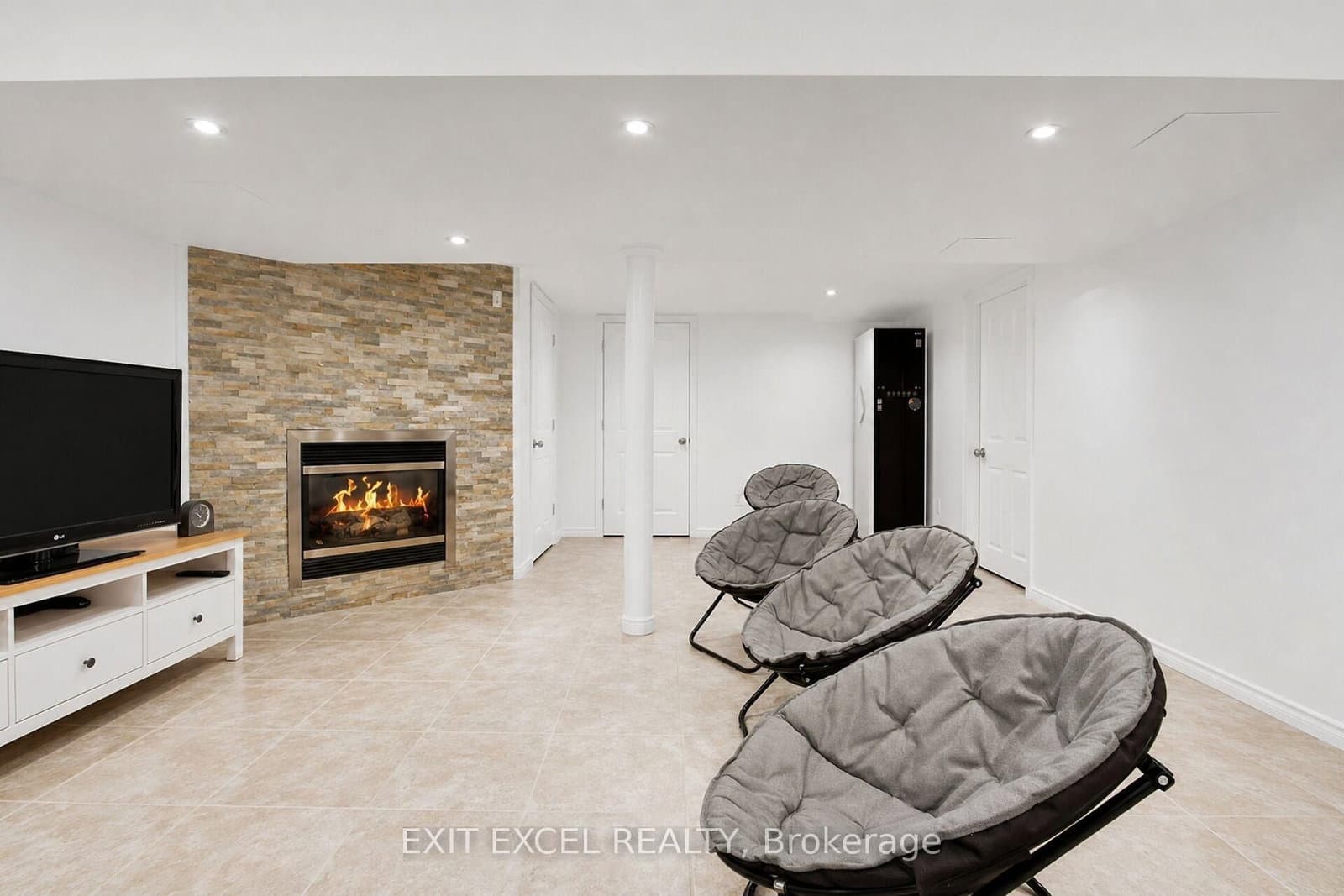 25 Uxbridge Crescent, Ottawa, ON — photo 26