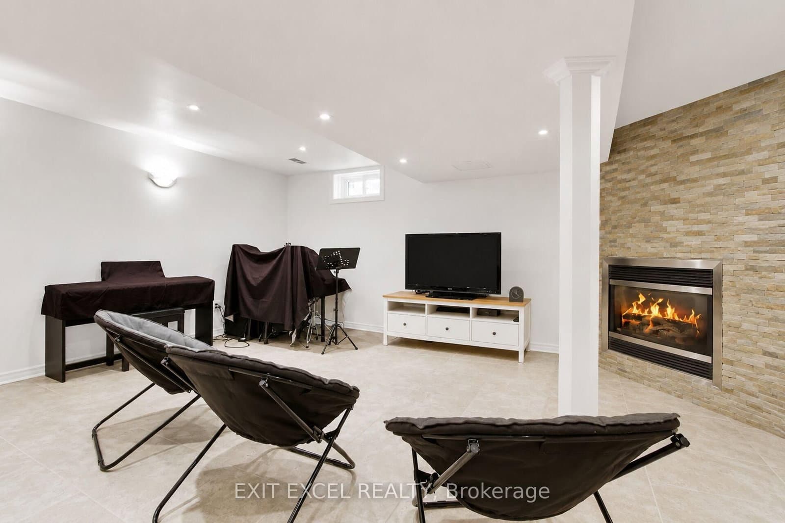 25 Uxbridge Crescent, Ottawa, ON — photo 27