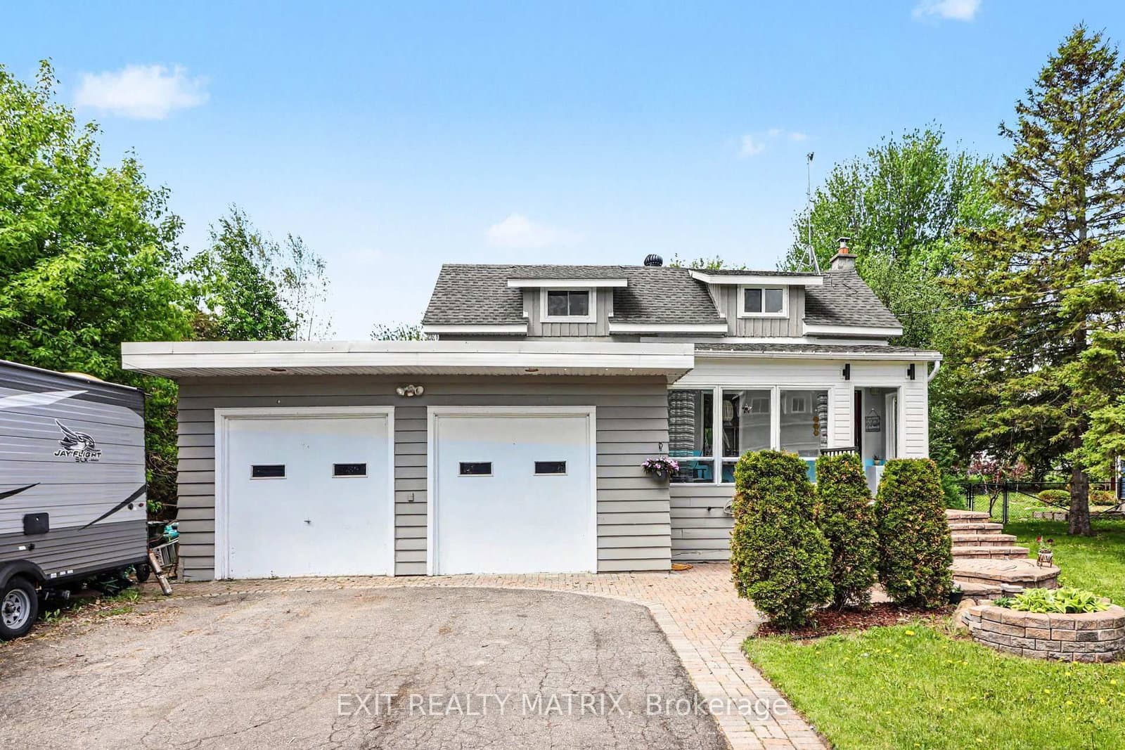 4122 Broadway Street, Vernon, ON — photo 1