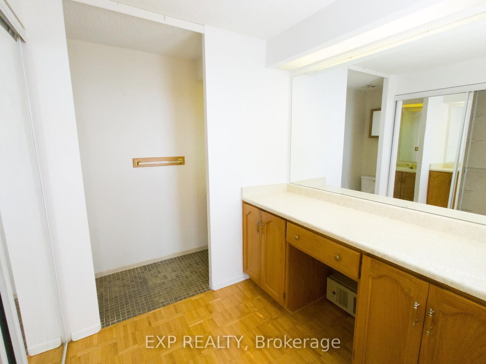 807 - 1285 Cahill Drive, Ottawa, ON — photo 17