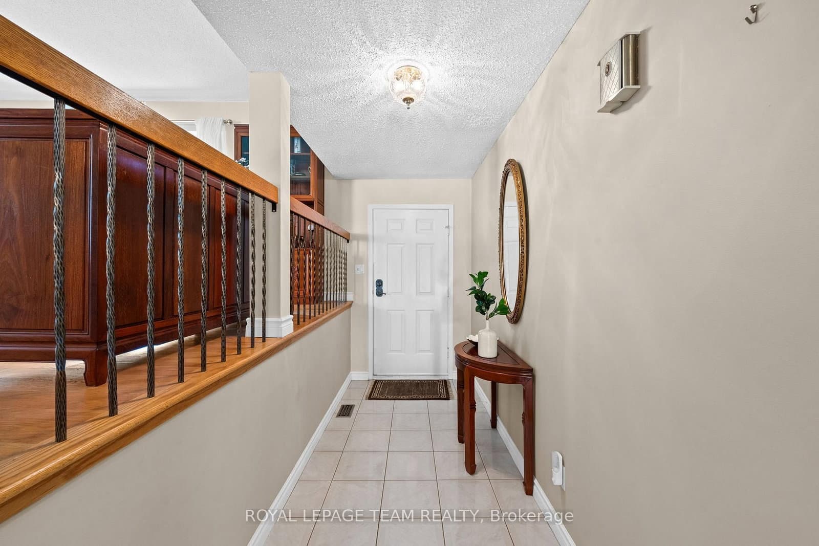6 Byrd Crescent, Kanata, ON — photo 4