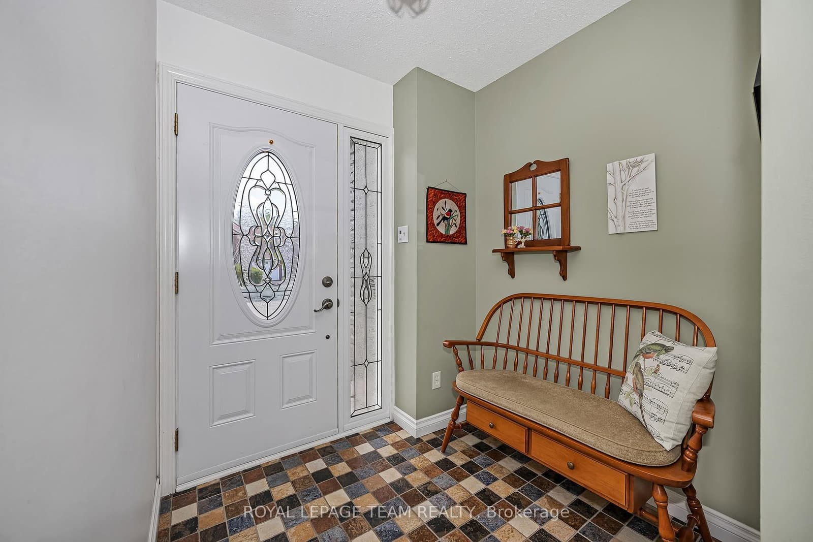 99 Melanie Crescent, Ottawa, ON — photo 4
