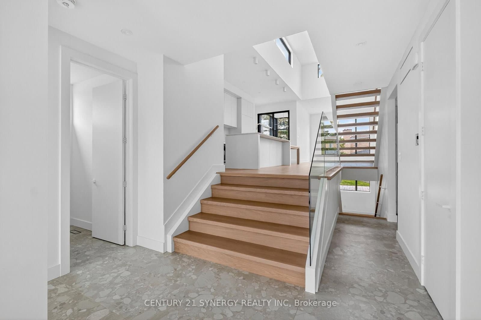 45 Inverness Avenue, Ottawa, ON — photo 6