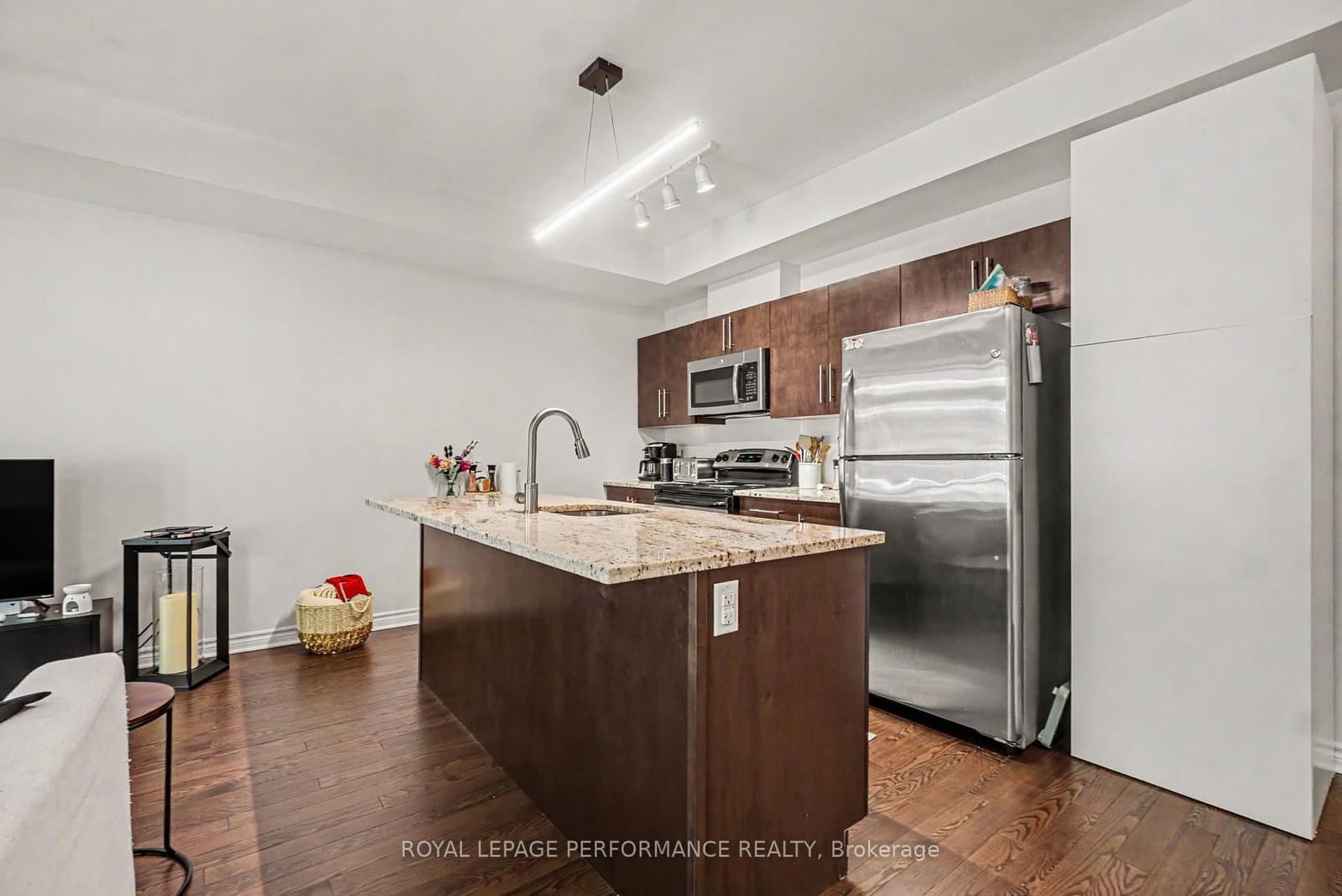 D - 326 Everest Private, Ottawa, ON — photo 11
