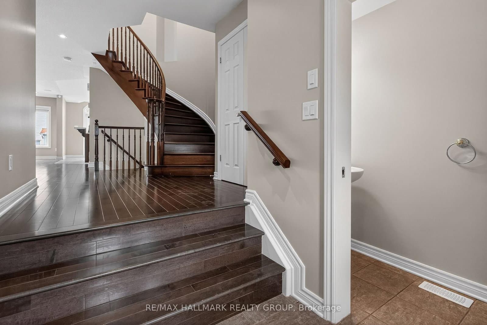 236 Trailsedge Way, Ottawa, ON — photo 16