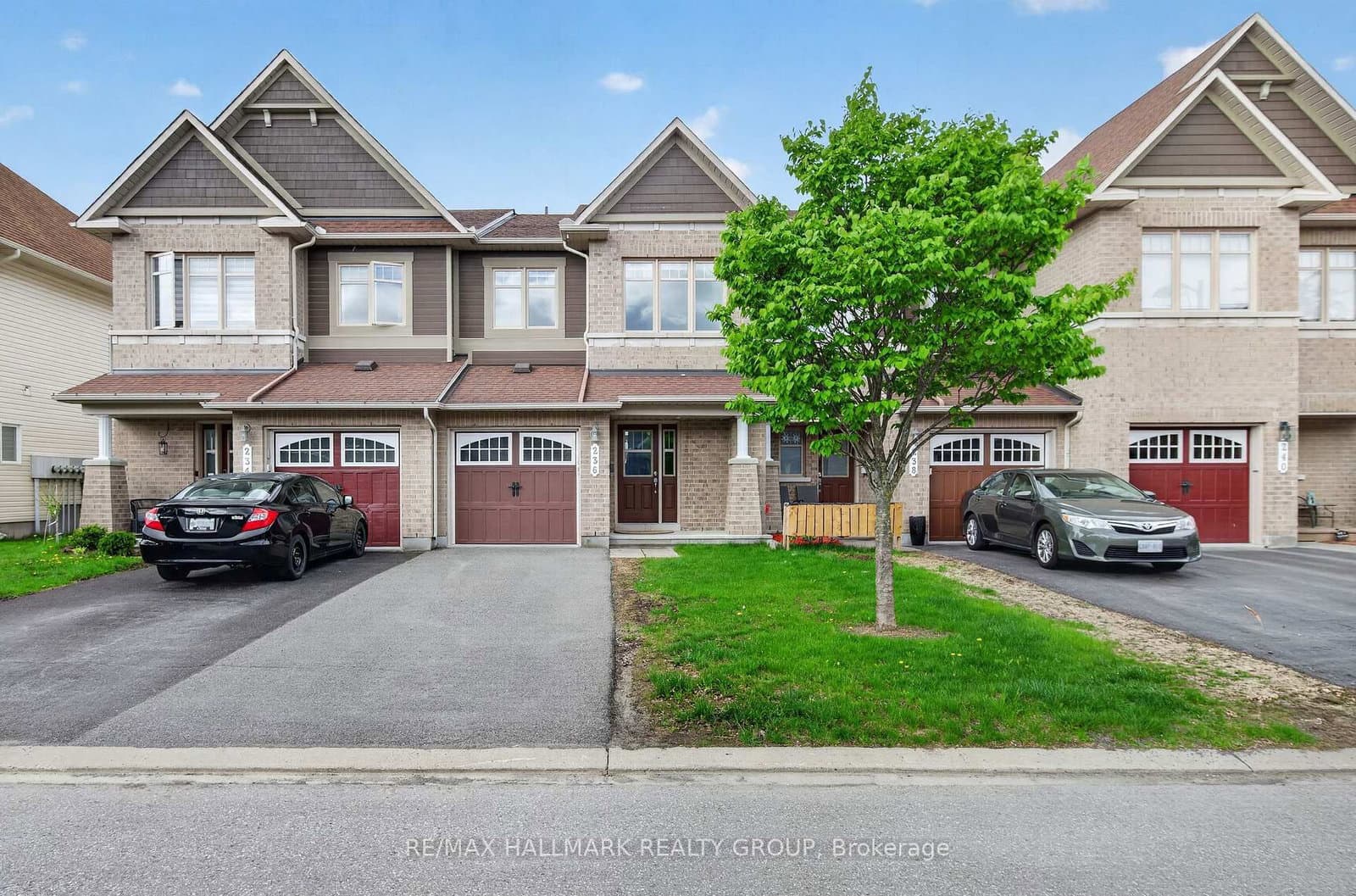236 Trailsedge Way, Ottawa, ON — photo 2