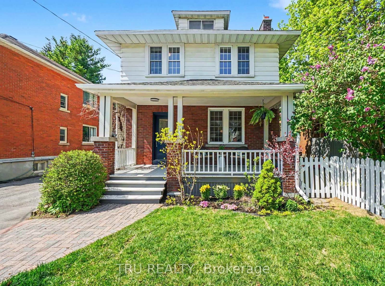 5 Grove Avenue, Ottawa, ON — photo 2