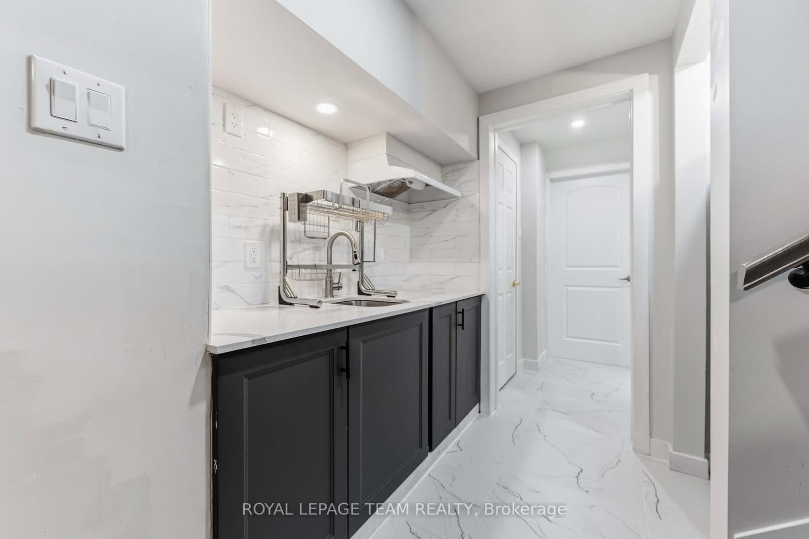 3048 Travertine Way, Ottawa, ON — photo 40