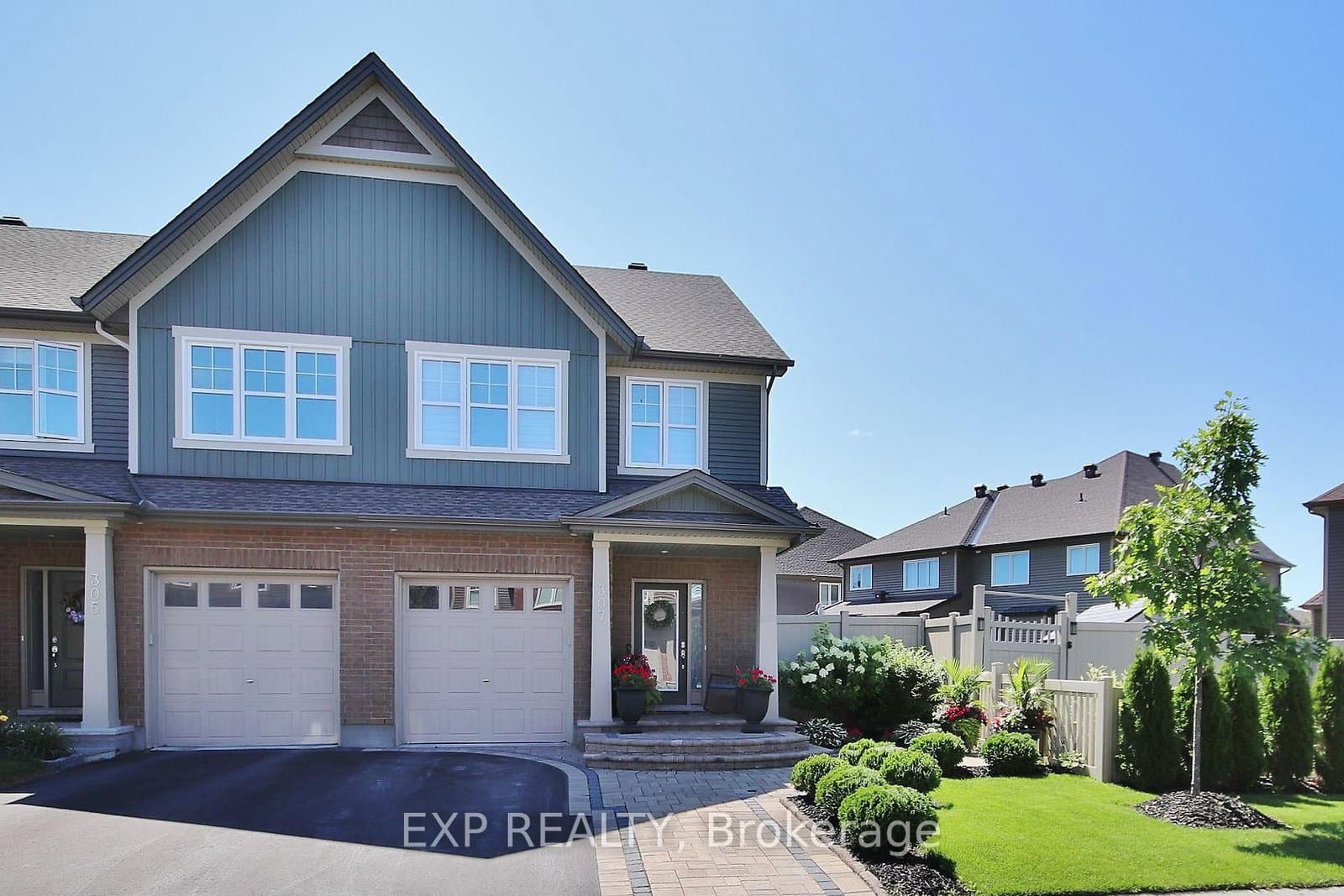 307 Fergus Crescent, Ottawa, ON