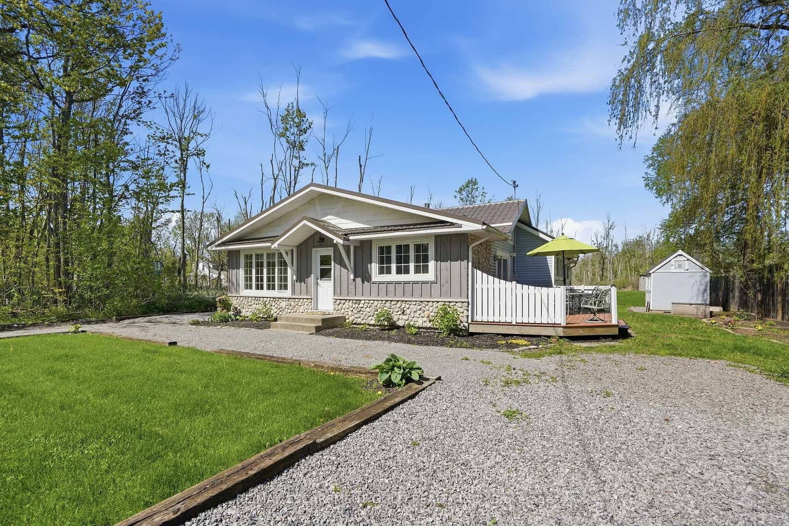 421 Point Abino Road, Fort Erie, ON — photo 3