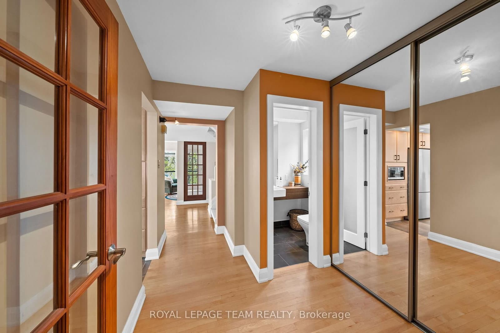1965 Bromley Road, Ottawa, ON — photo 4