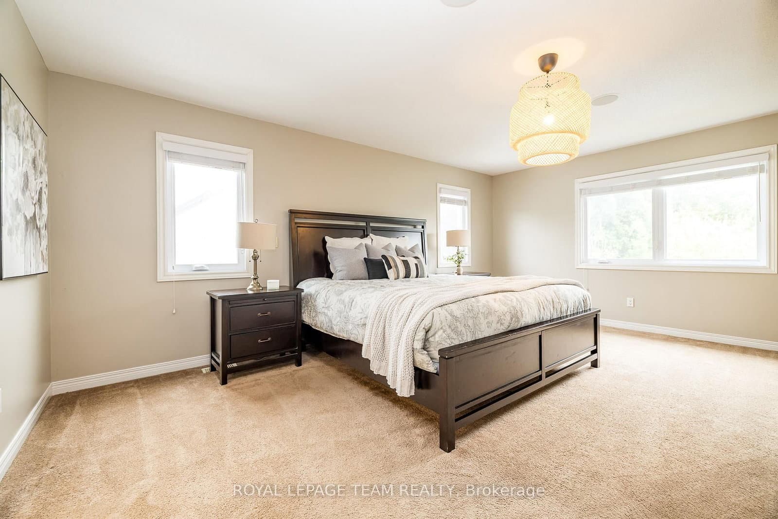 10 Beechgrove Gardens, Stittsville, ON — photo 17