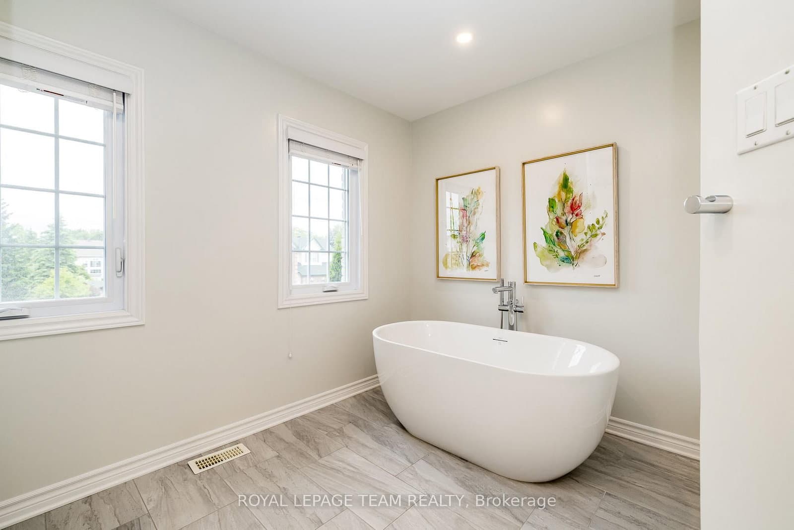10 Beechgrove Gardens, Stittsville, ON — photo 20