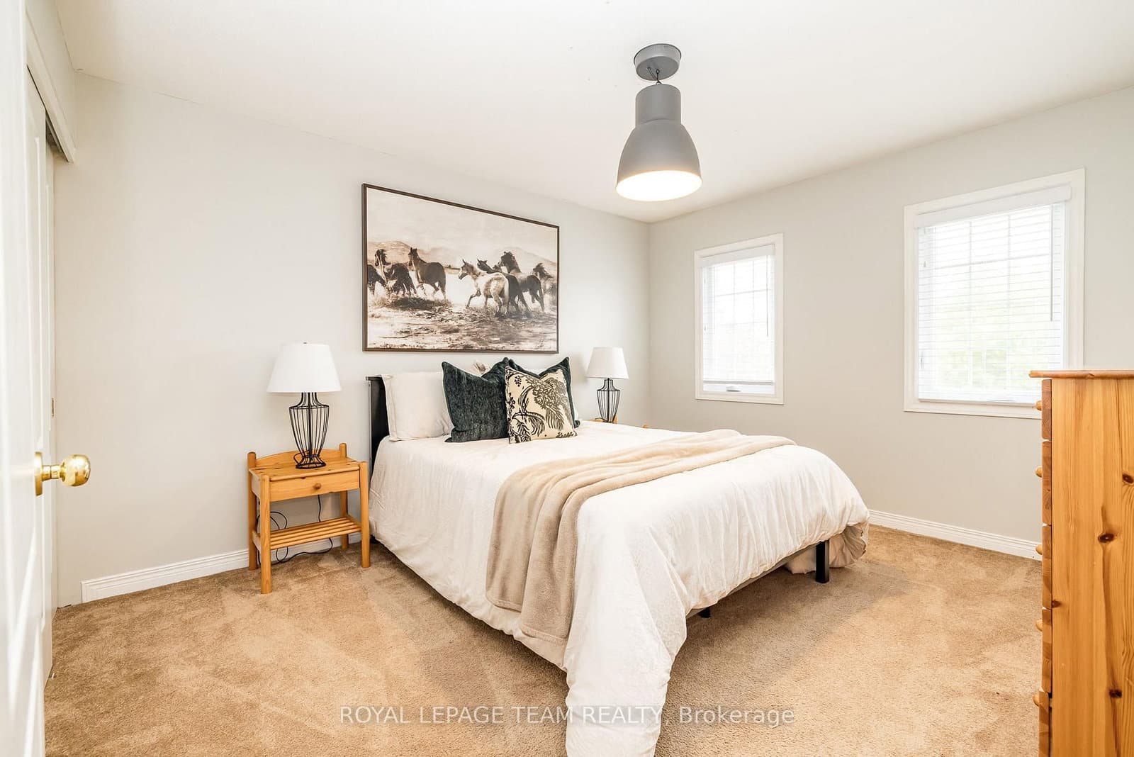 10 Beechgrove Gardens, Stittsville, ON — photo 22